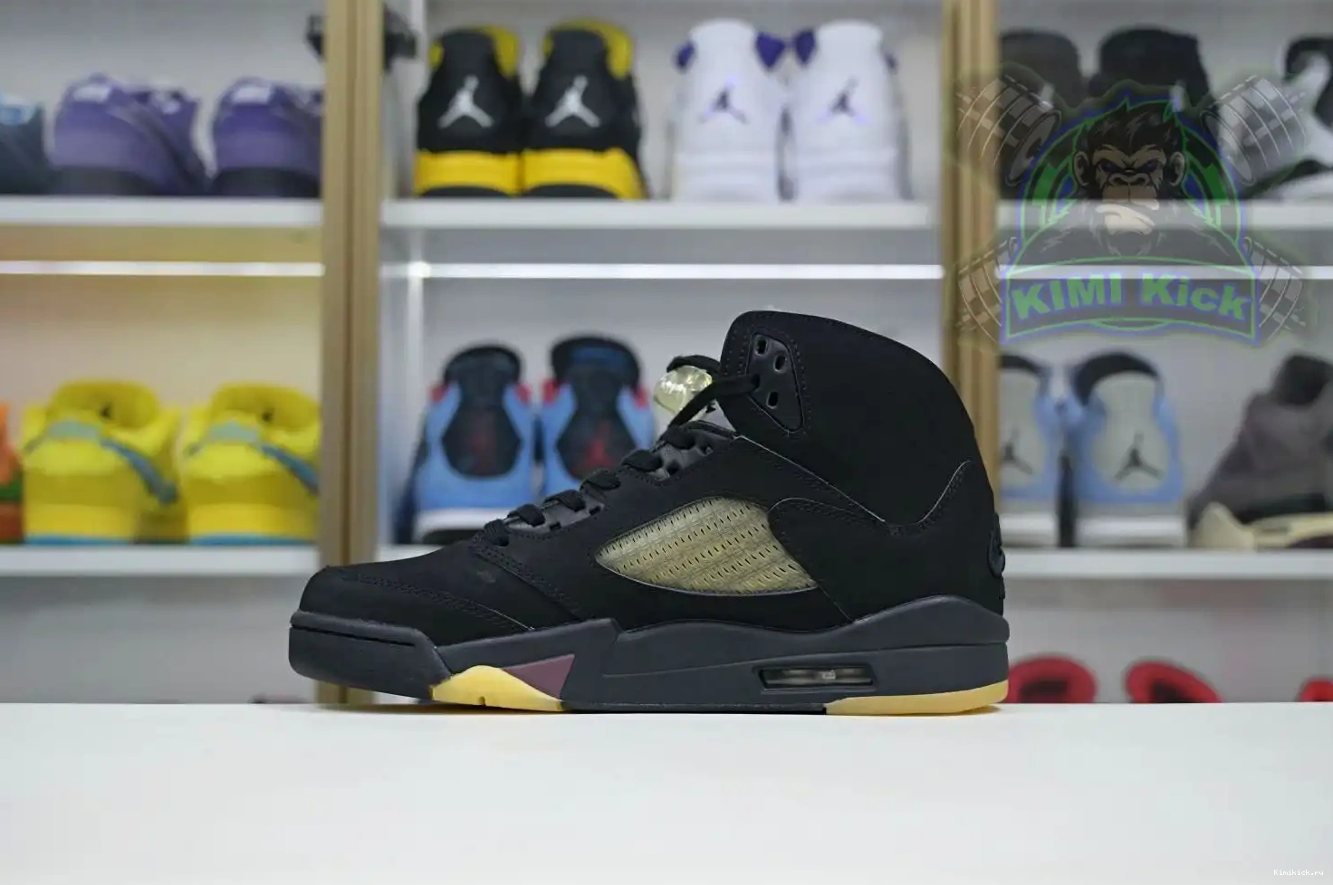 x MANIÉRE 5 Jordan Kimikick A Air MA 0510